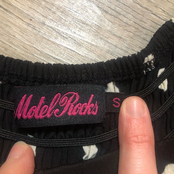 Motel Polka Dot Shorts - Picture 7 of 7